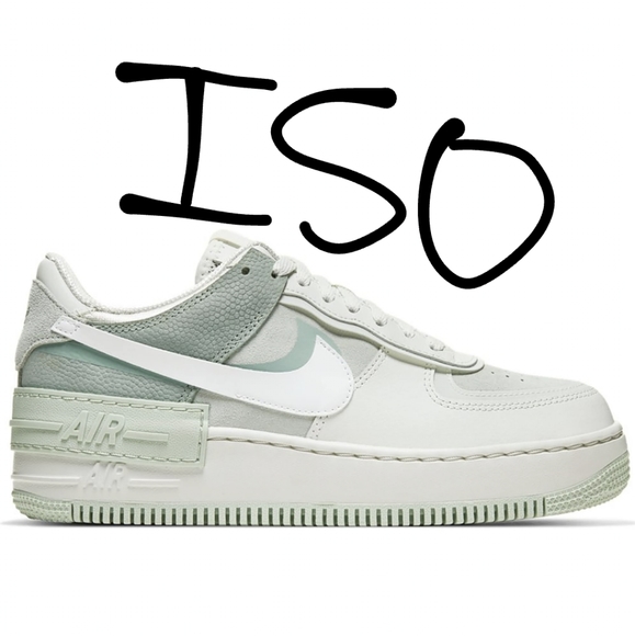 nike air force one 1 pistachio frost/spruce aura - Picture 1 of 1